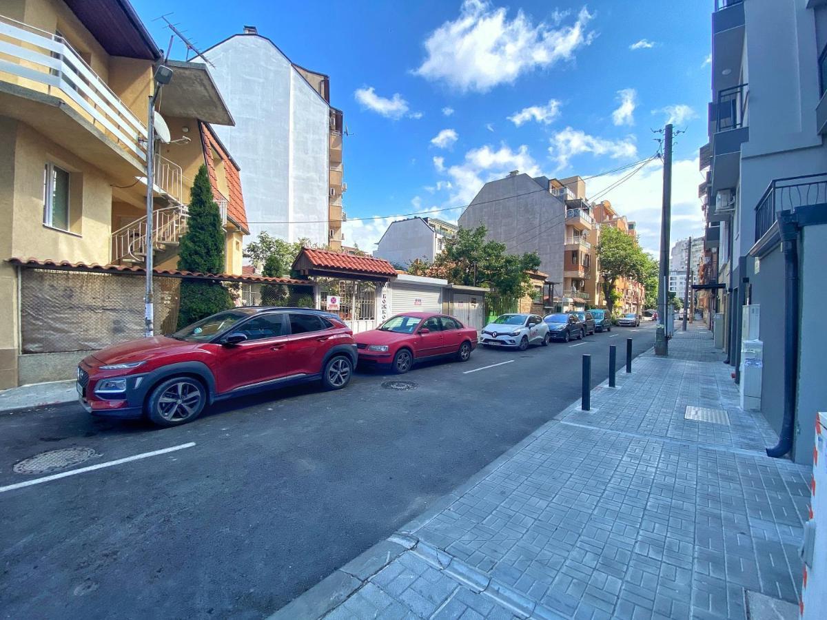Emma'S Sweet Apartment - Close To Varna Centre ภายนอก รูปภาพ