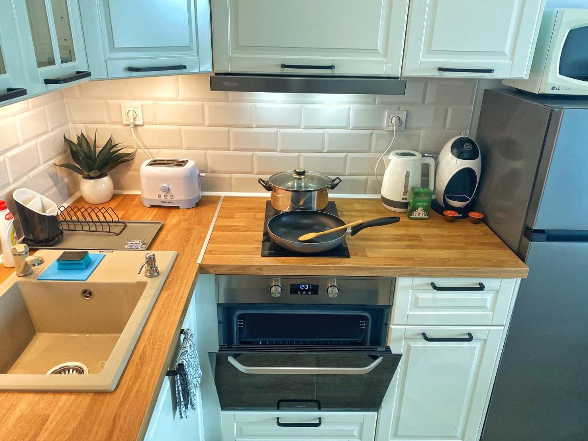 Emma'S Sweet Apartment - Close To Varna Centre ภายนอก รูปภาพ